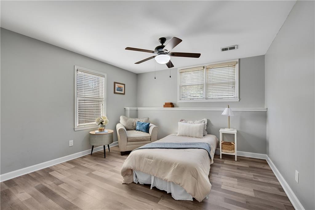 3291 Coachmans Way NE