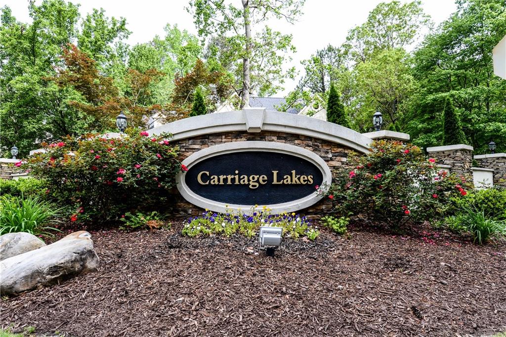 3291 Coachmans Way NE