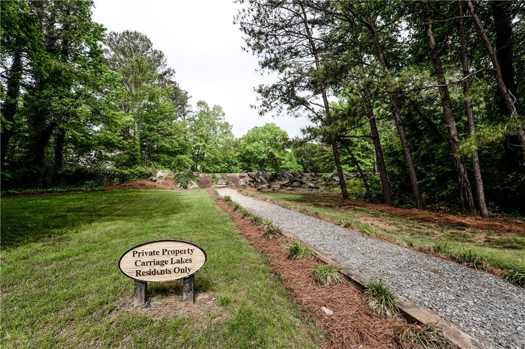 3291 Coachmans Way NE