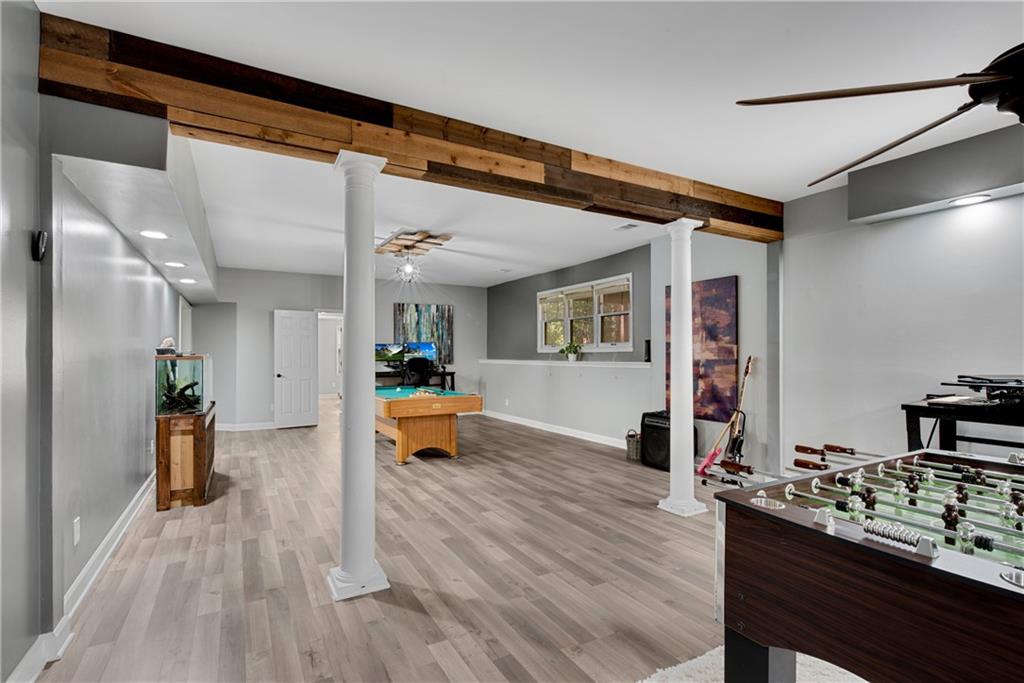 3291 Coachmans Way NE