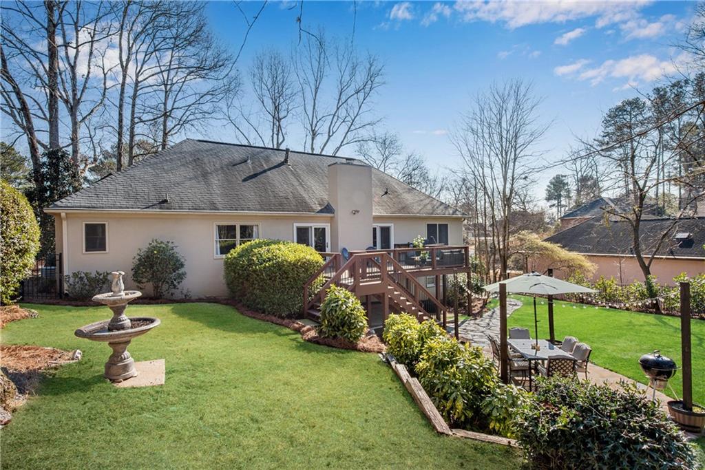 3291 Coachmans Way NE