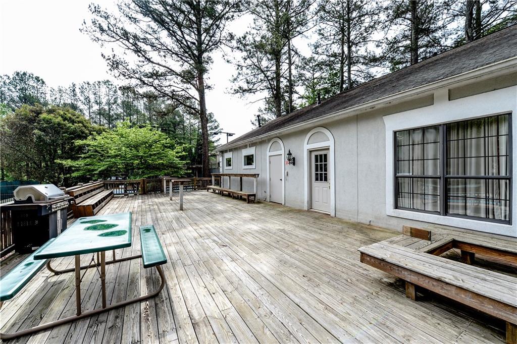 3291 Coachmans Way NE