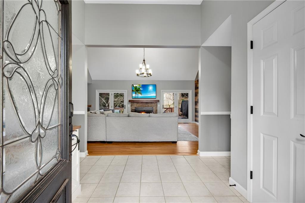 3291 Coachmans Way NE