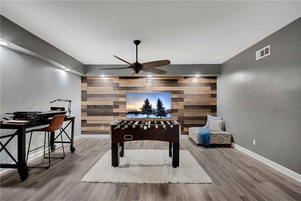 3291 Coachmans Way NE