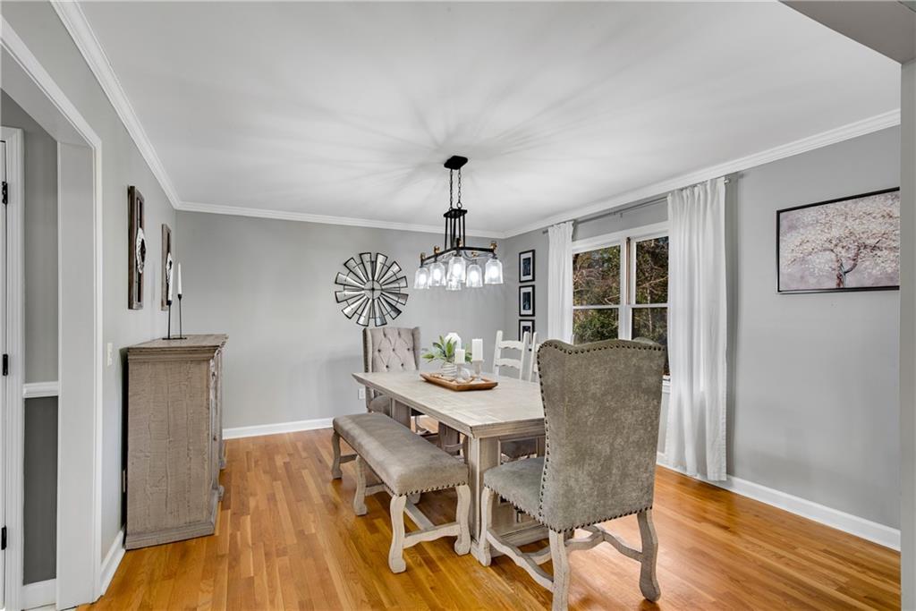 3291 Coachmans Way NE