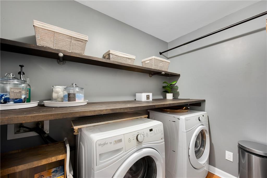 3291 Coachmans Way NE