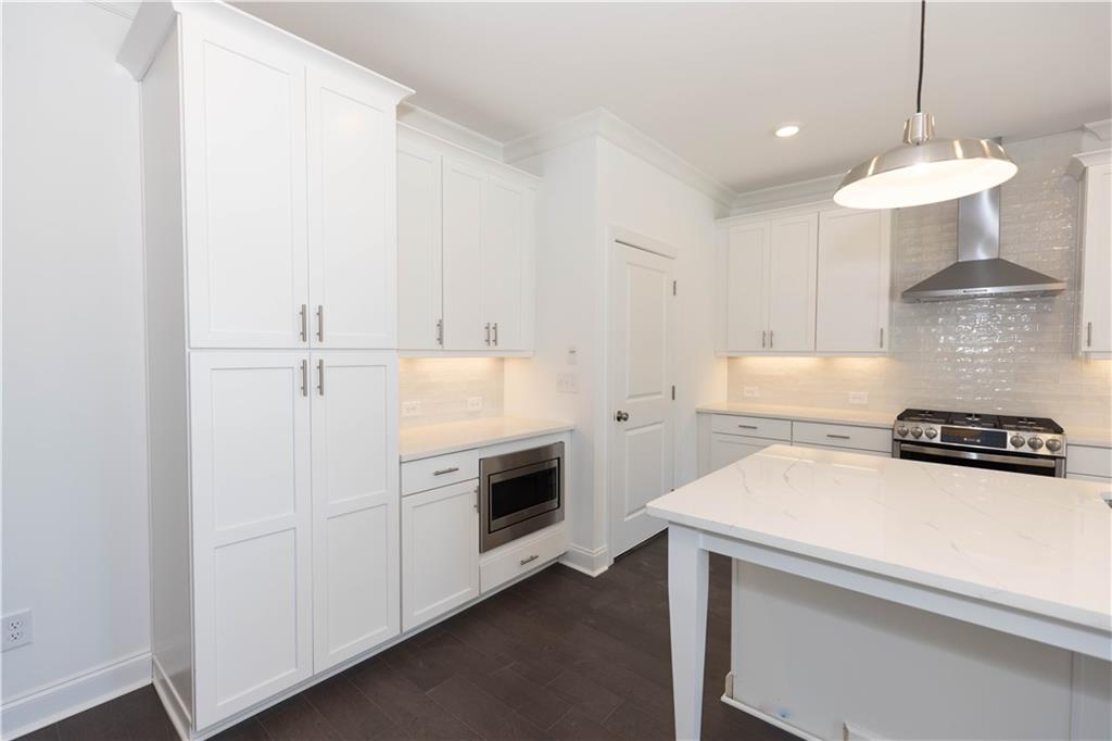 4912 Molder Avenue Unit 66