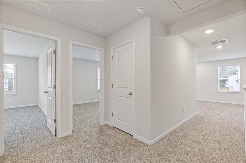 6039 Hickory Creek Court