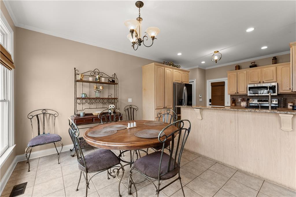 5812 Shadow Oaks Drive