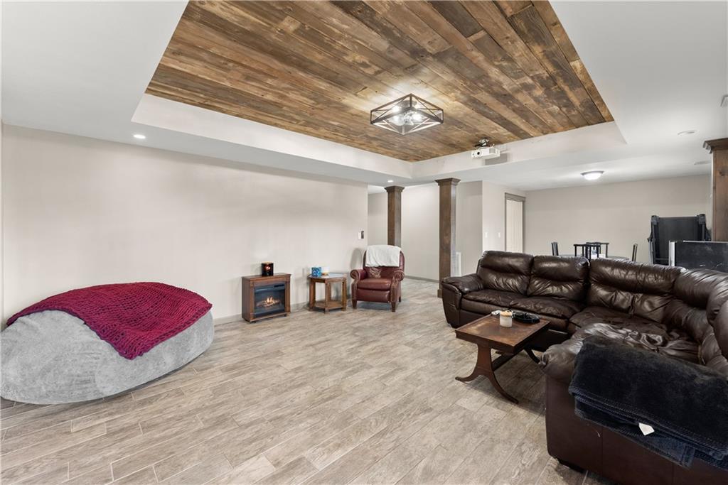 5812 Shadow Oaks Drive