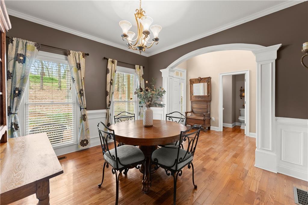5812 Shadow Oaks Drive