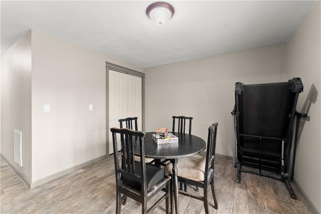 5812 Shadow Oaks Drive