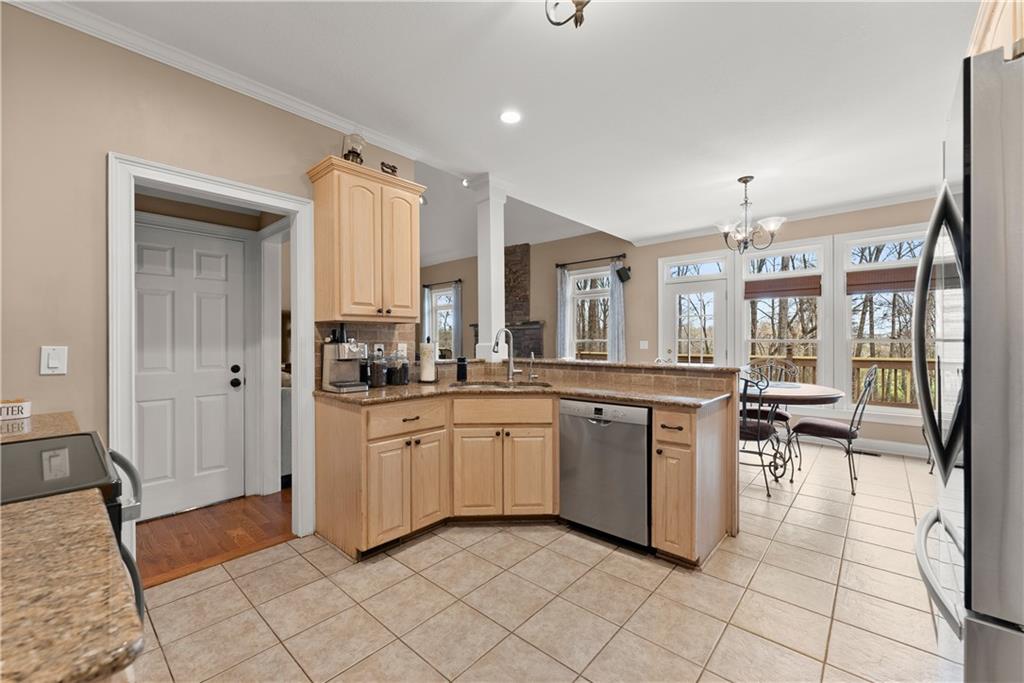 5812 Shadow Oaks Drive