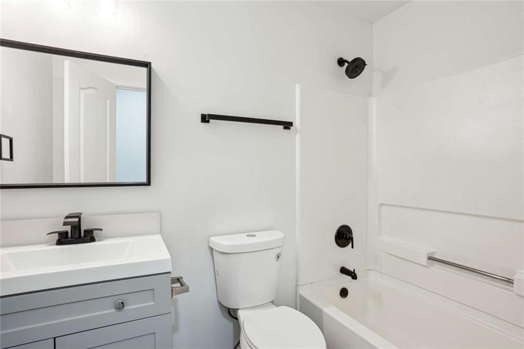 10423 Commons Crossing