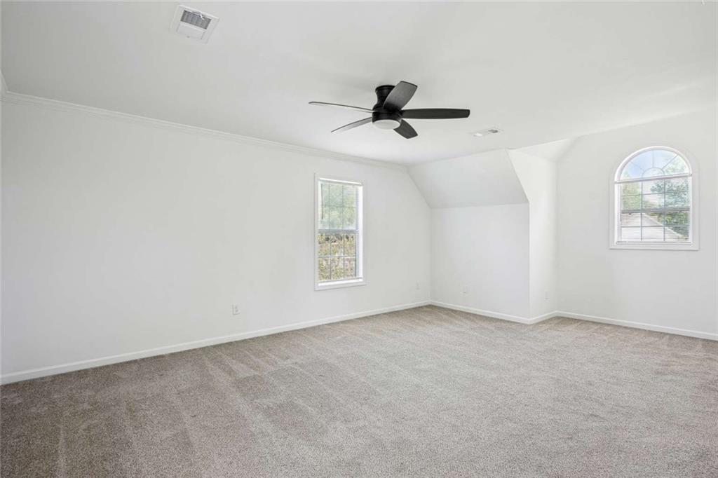 10423 Commons Crossing