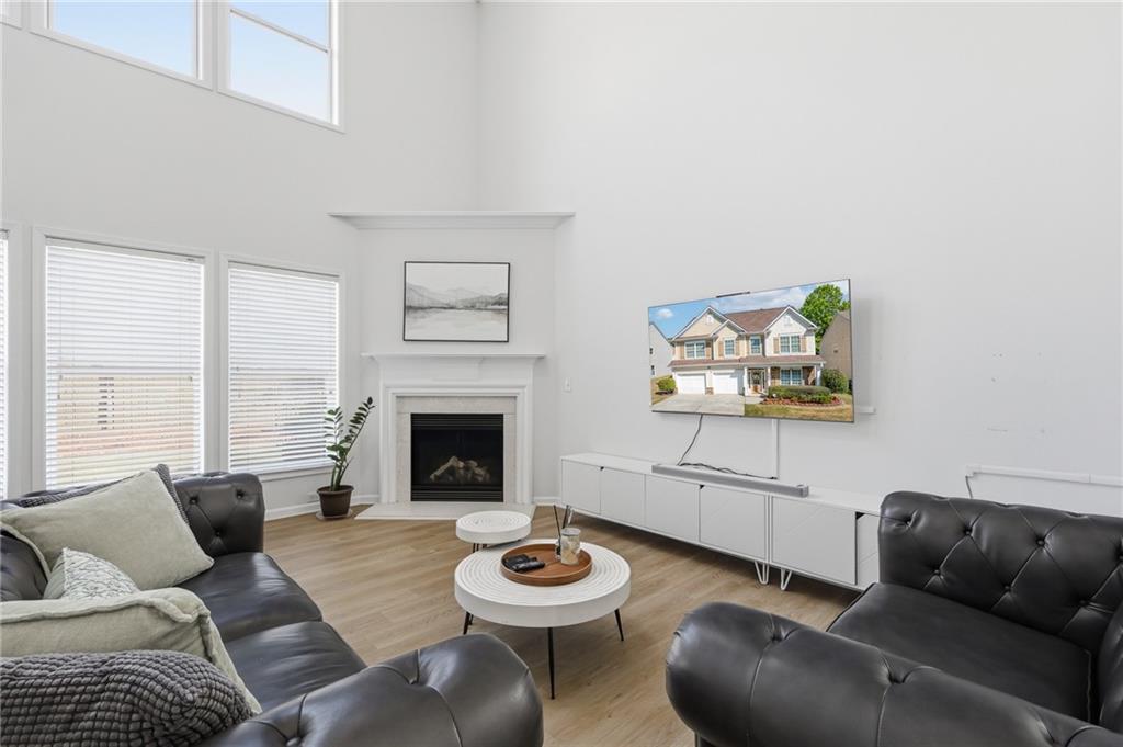 2252 Jasmine Glenn Drive