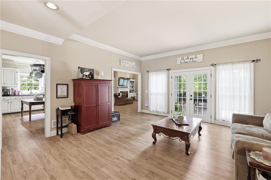 330 Hughes Branch Close