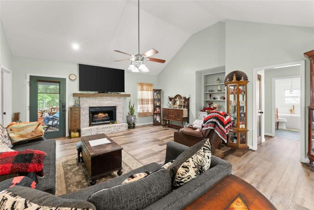 918 Old Pendergrass Road
