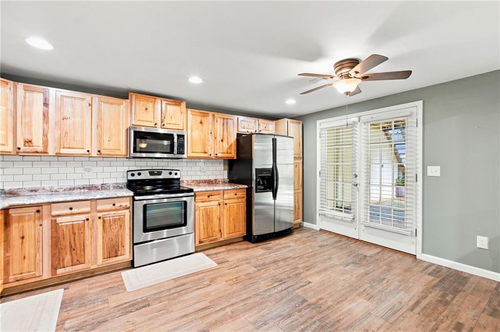 1220 Peachtree Road
