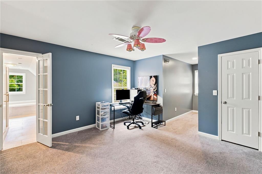 1220 Peachtree Road
