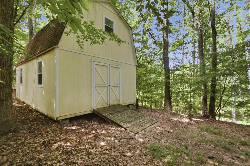 1220 Peachtree Road