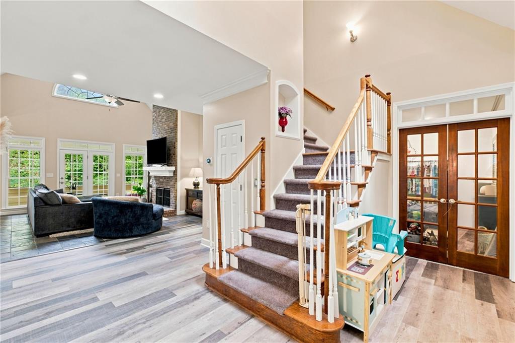 1220 Peachtree Road