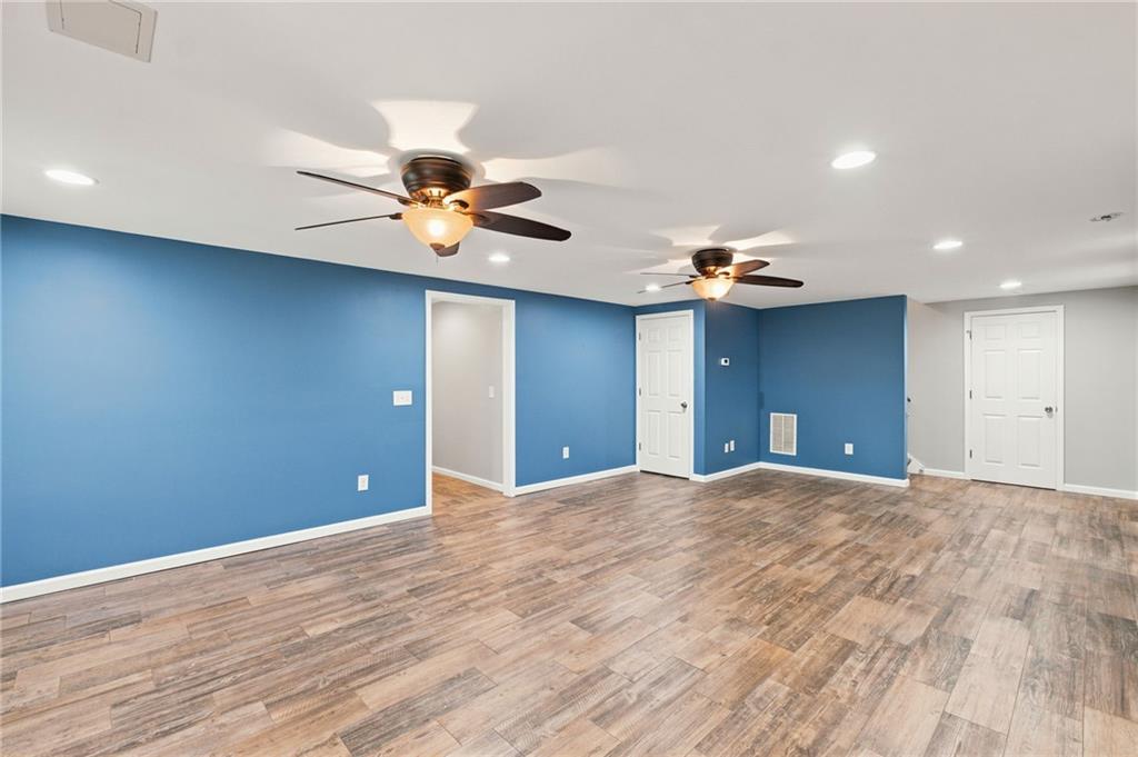1220 Peachtree Road