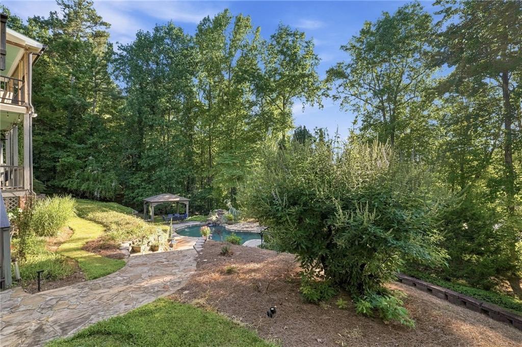 6795 Dawg Ridge