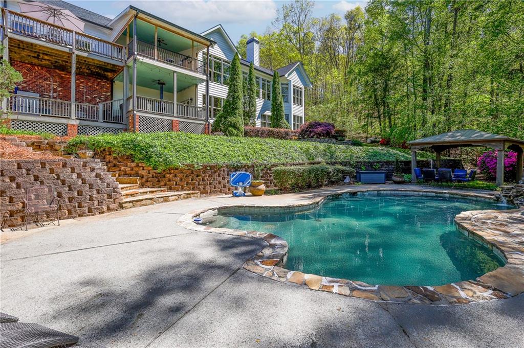 6795 Dawg Ridge