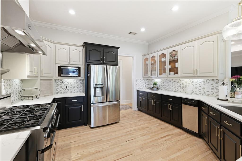 6795 Dawg Ridge