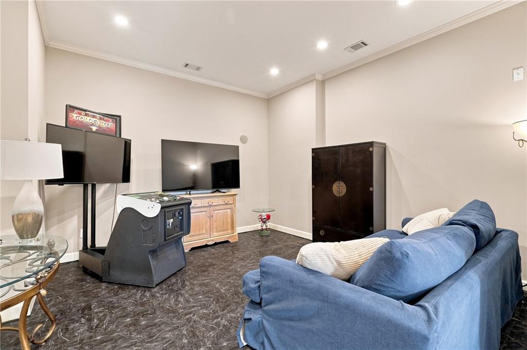 6795 Dawg Ridge