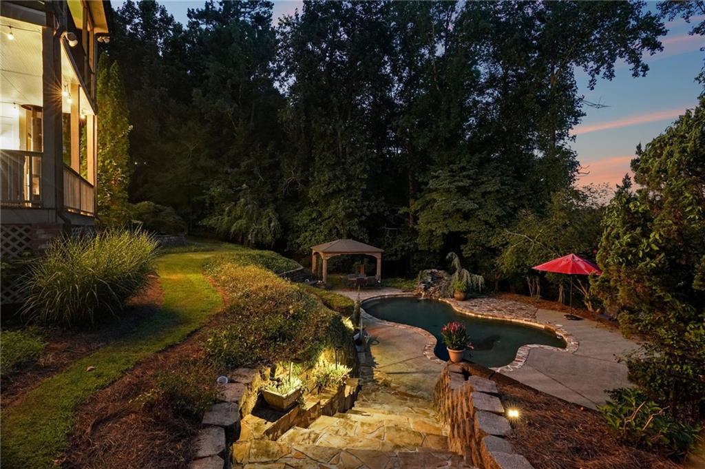 6795 Dawg Ridge