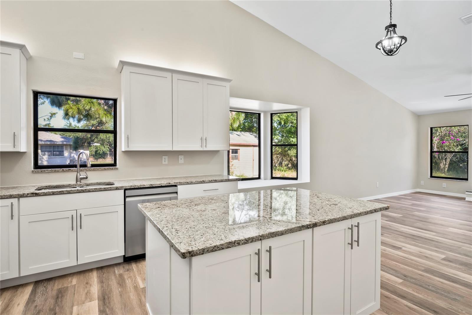 4287 SURFSIDE CIR