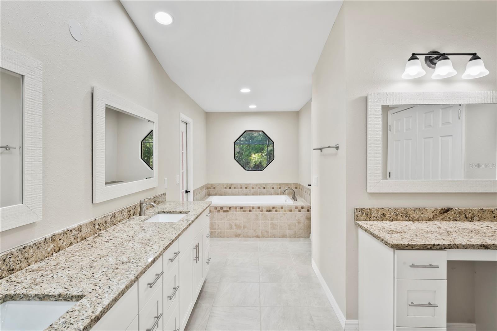 4287 SURFSIDE CIR