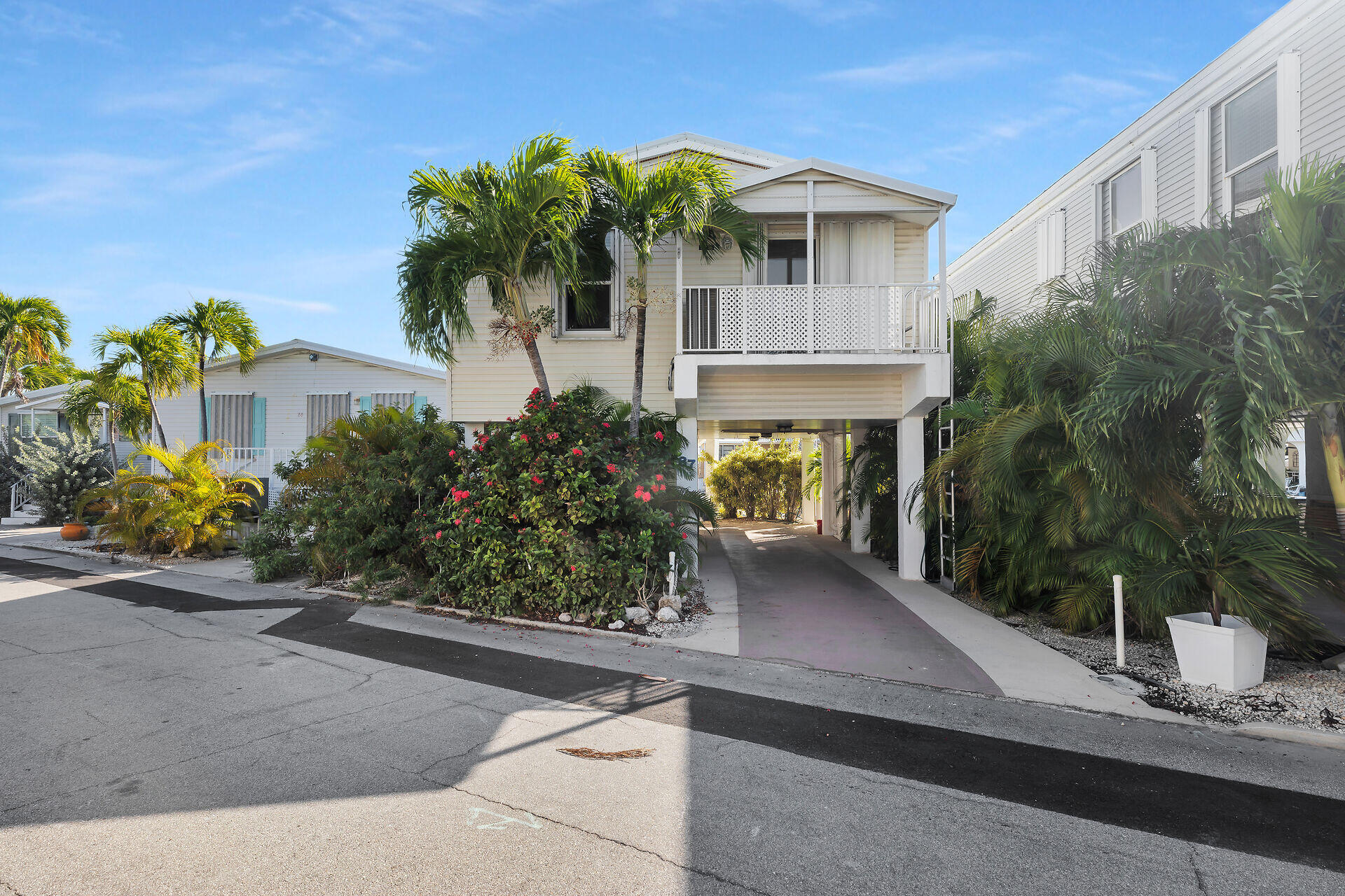 701 Spanish Main Drive Unit: 87