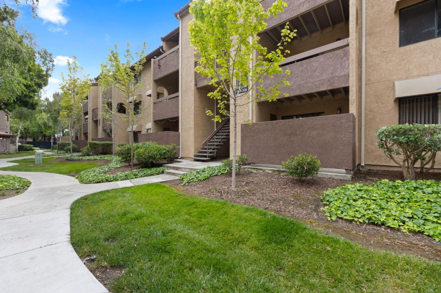 2250 Monroe Street 125