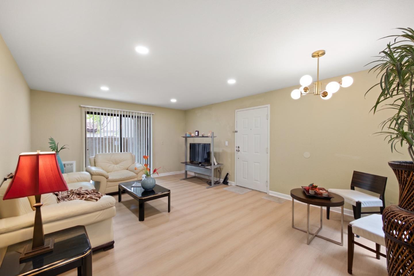 2250 Monroe Street 125