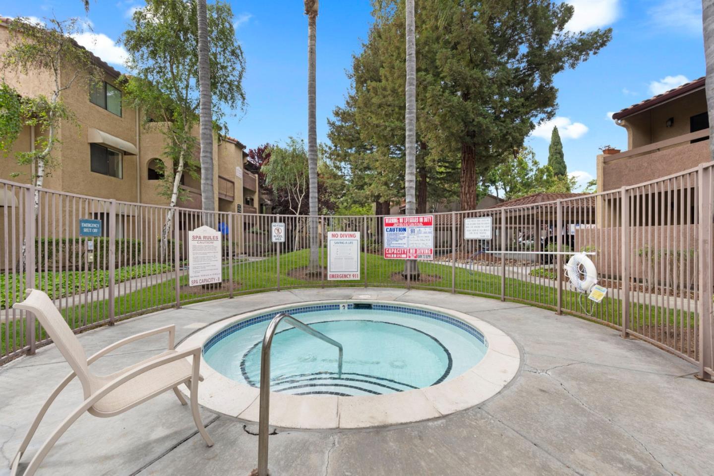 2250 Monroe Street 125