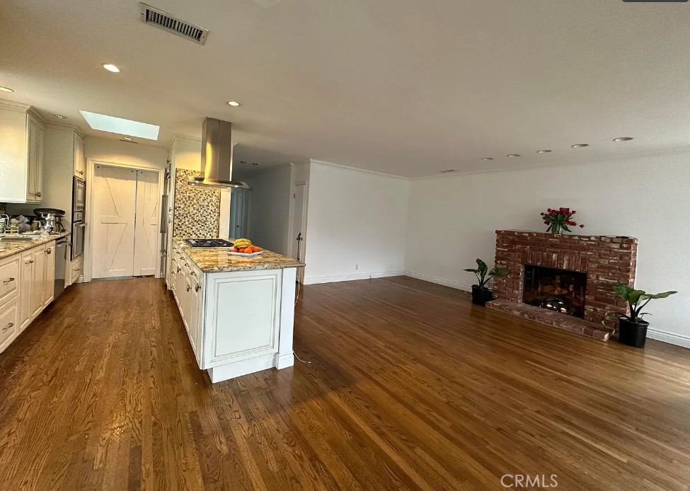 321 4th Street
