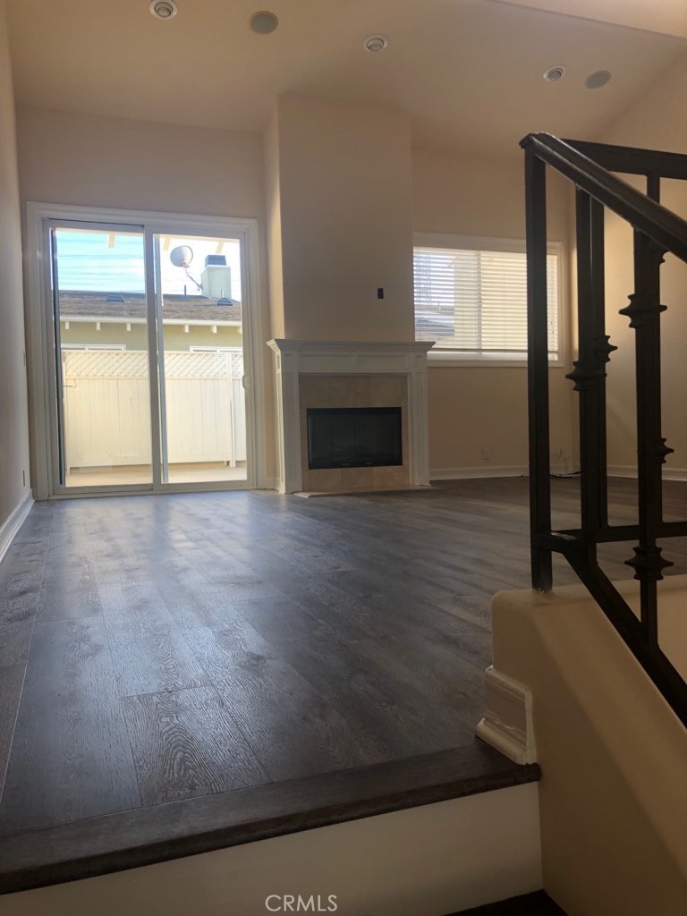 5562 W 190th Street