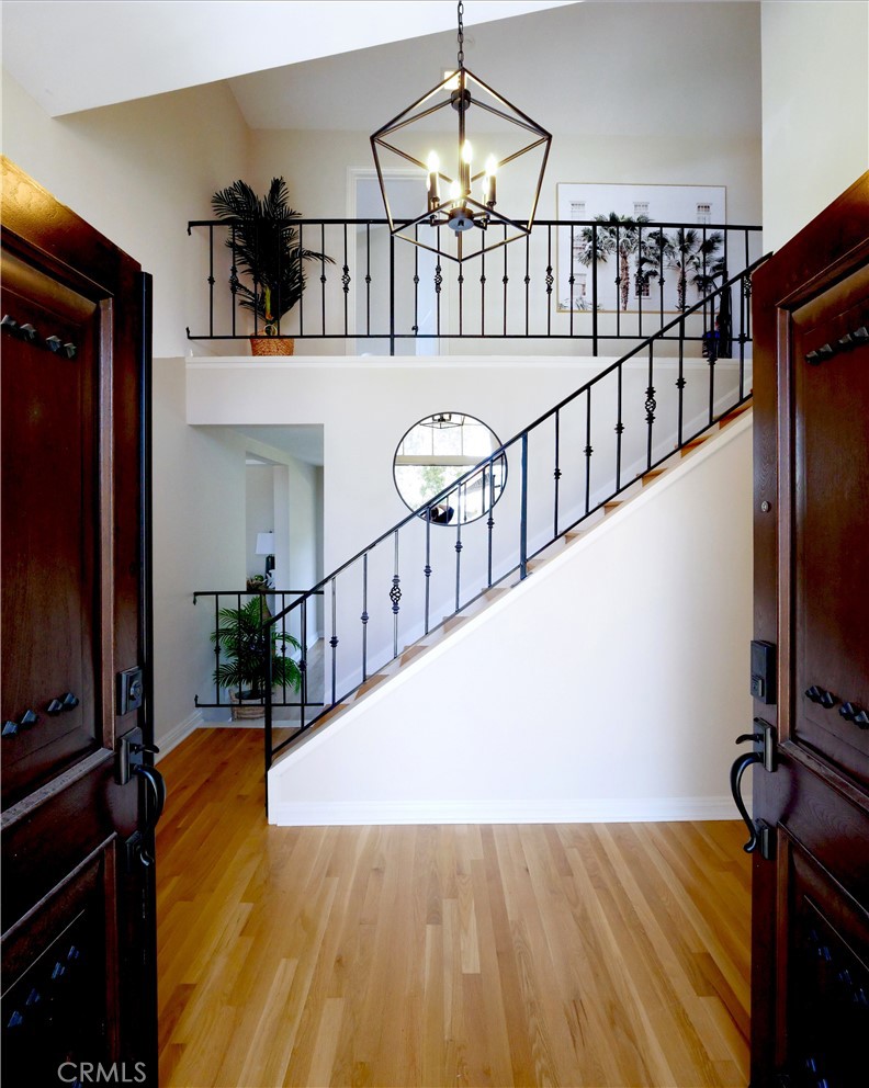 7233 Rue La Fleur