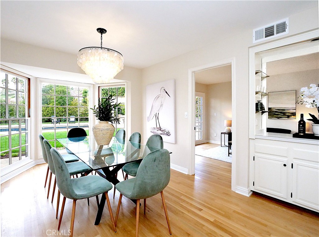 7233 Rue La Fleur