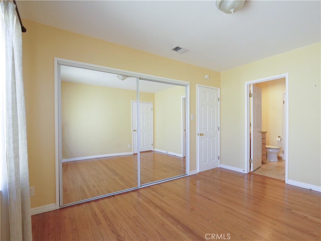 241 Paseo De Granada