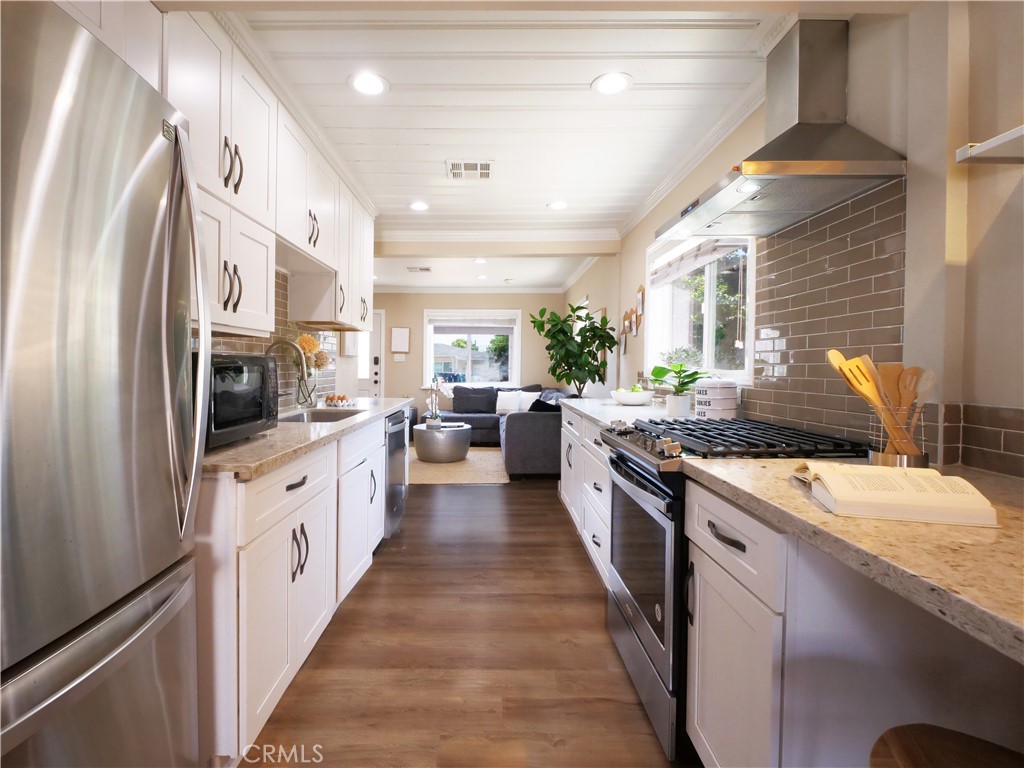 4917 W 140th Street