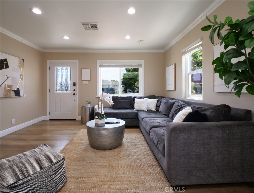 4917 W 140th Street