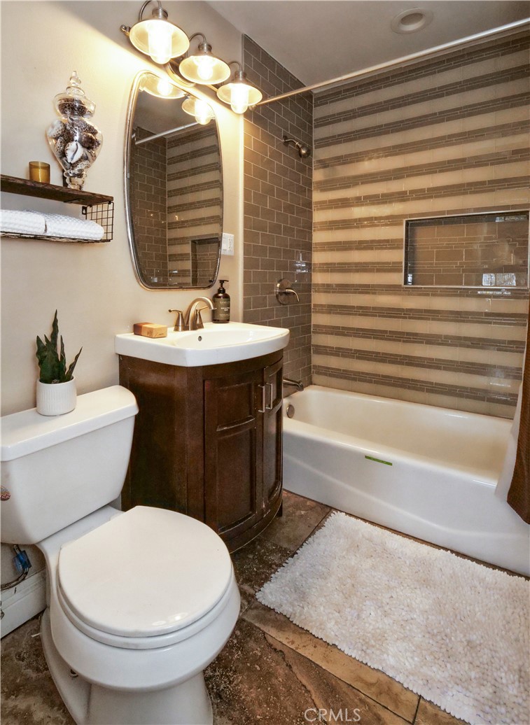 4917 W 140th Street