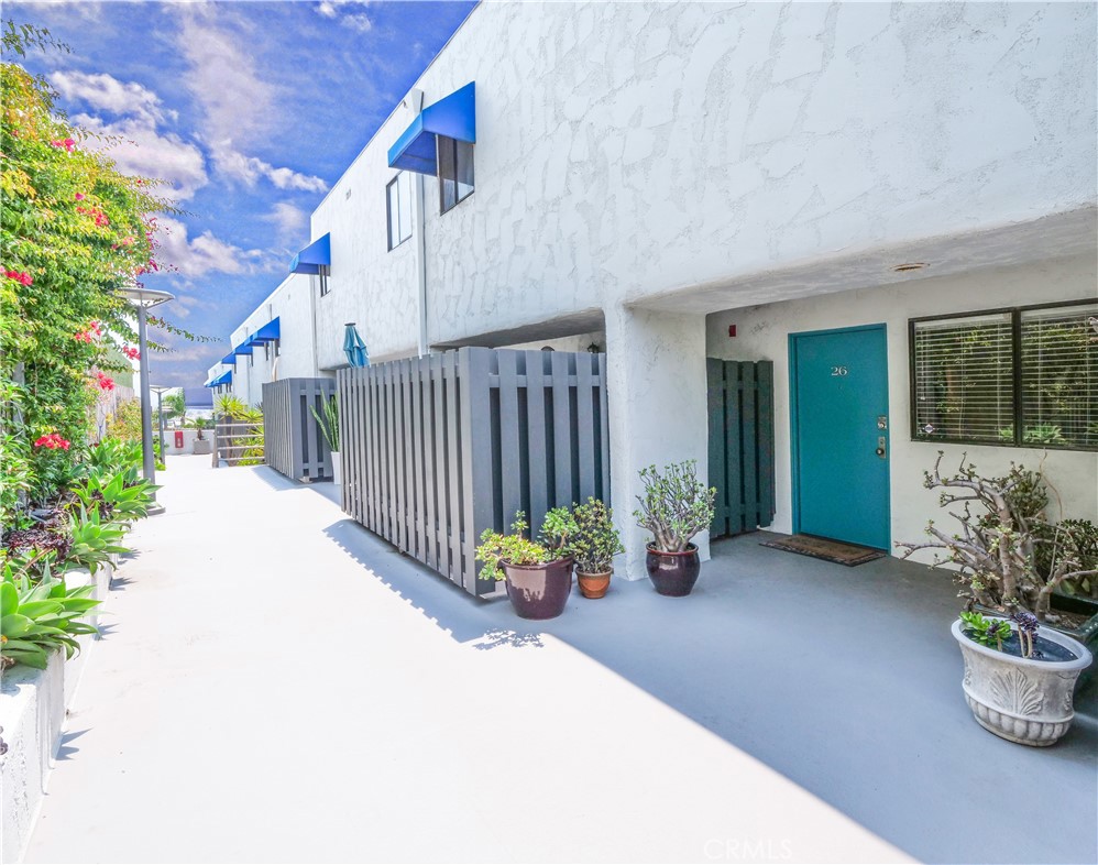 736 Gould Avenue 26