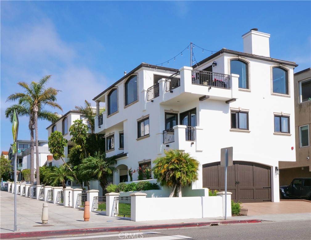 300 16th Street