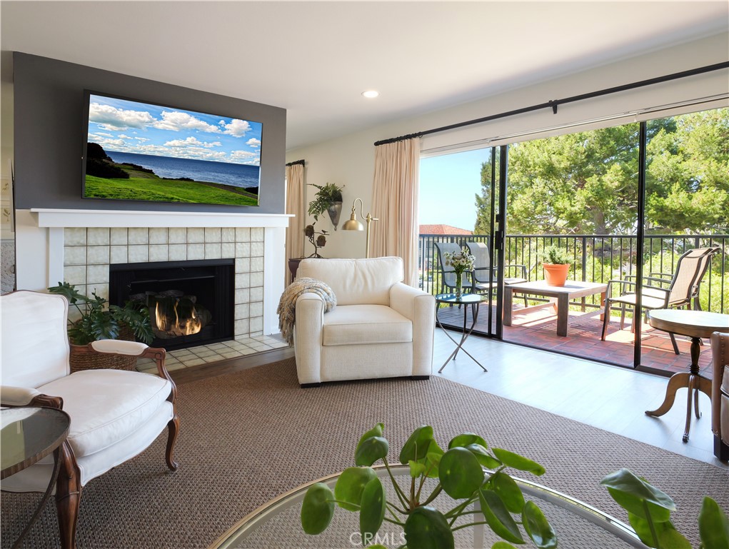 2201 Via Carrillo 2A