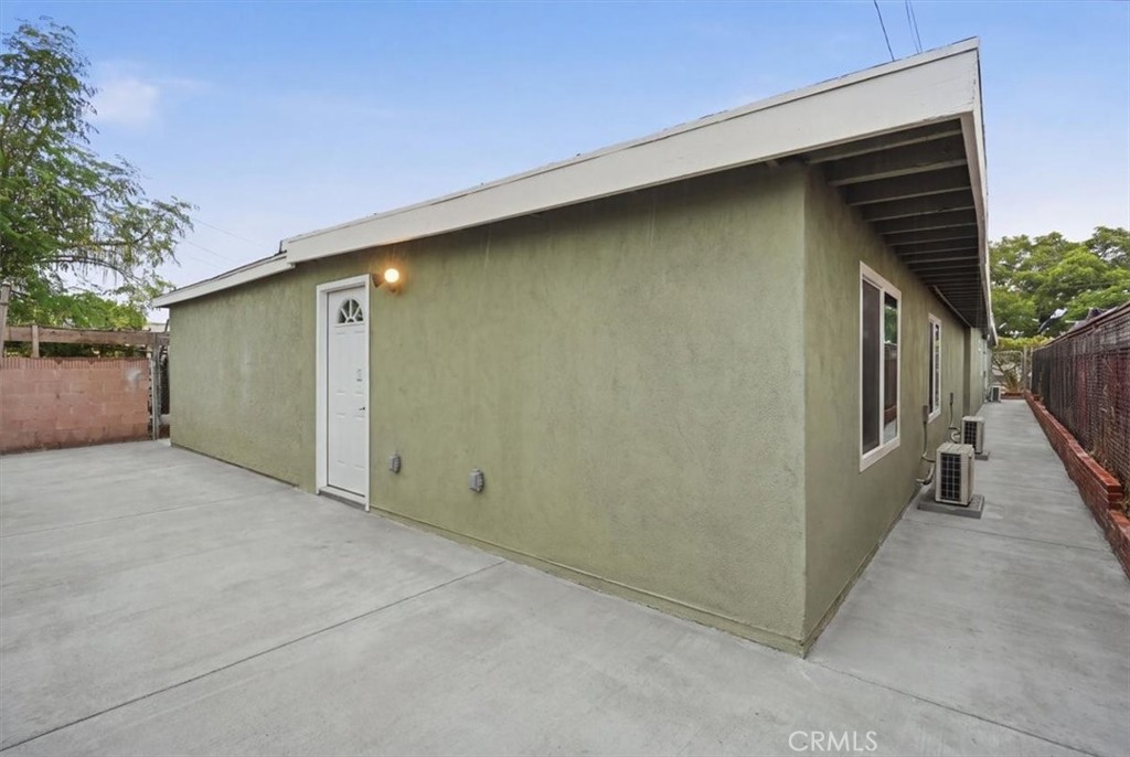 2470 Webster